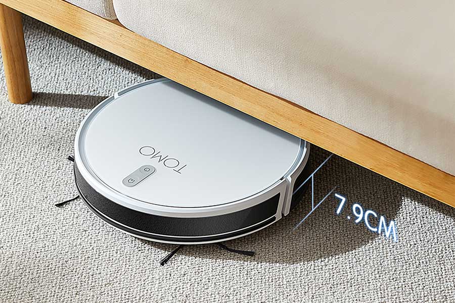 Tinggi Robot Pembersih hanya 7.9 cm dapat menjangkau kolong tempat tidur dan sofa.