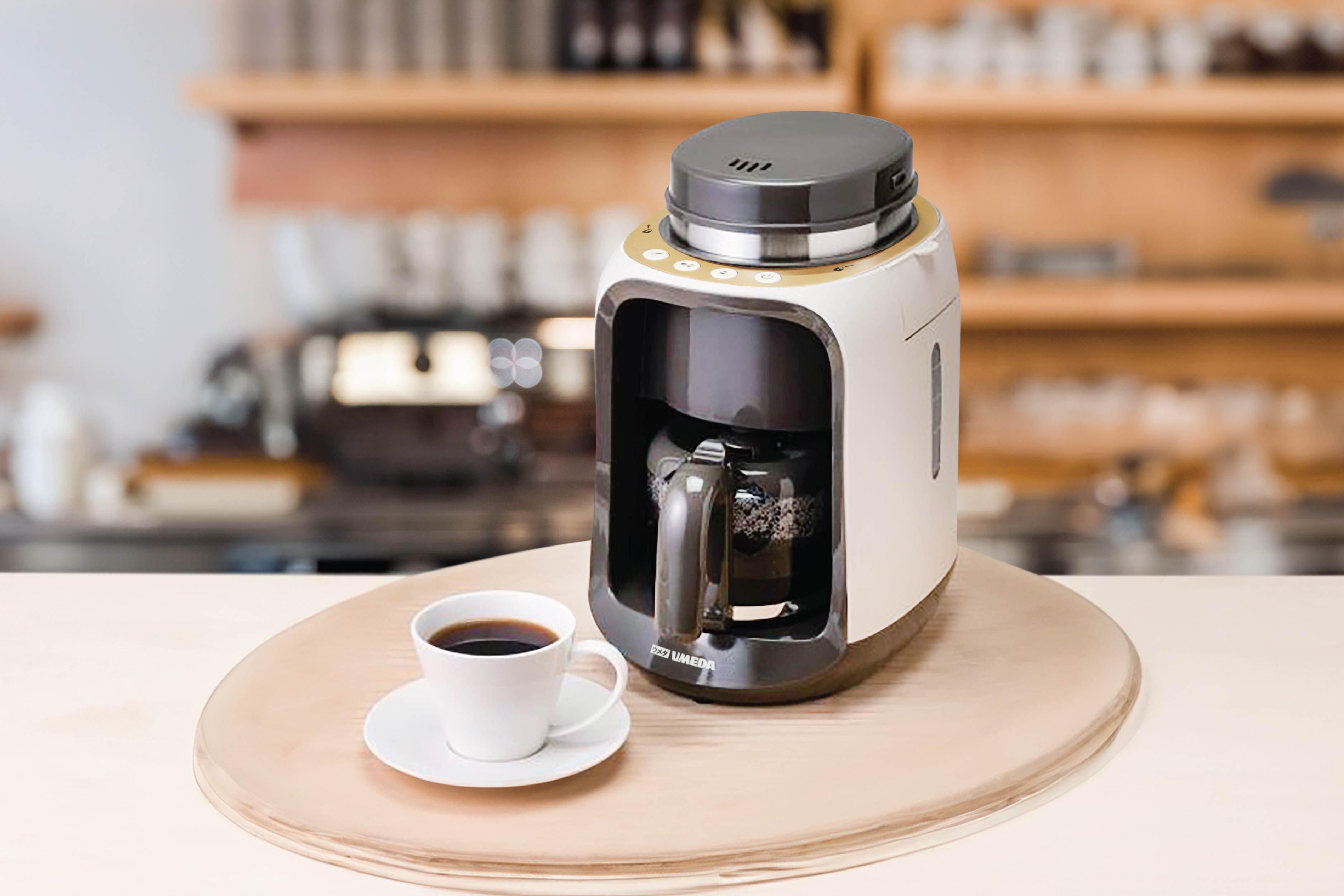 Nikmati kopi tetes dengan aroma kopi segar kapan saja, setiap hari.